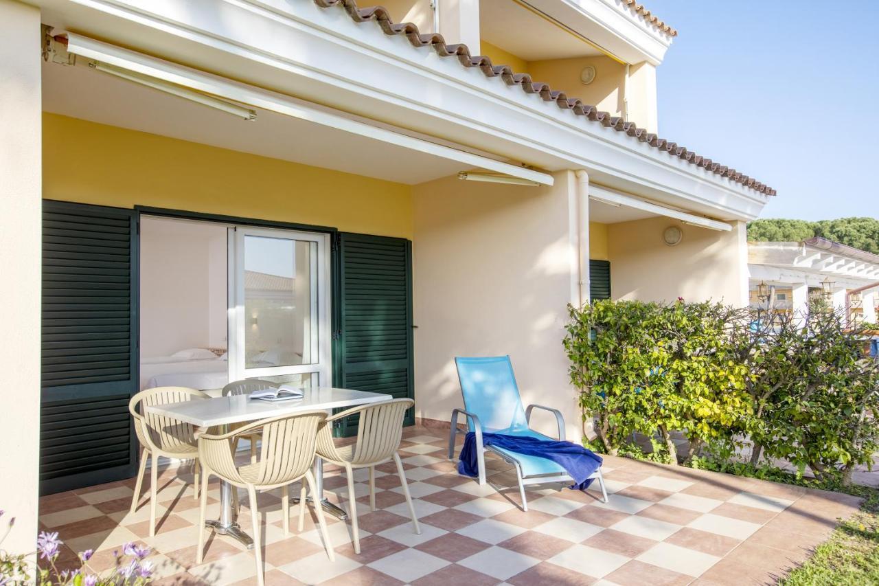 Tirreno Resort Cala Liberotto Εξωτερικό φωτογραφία