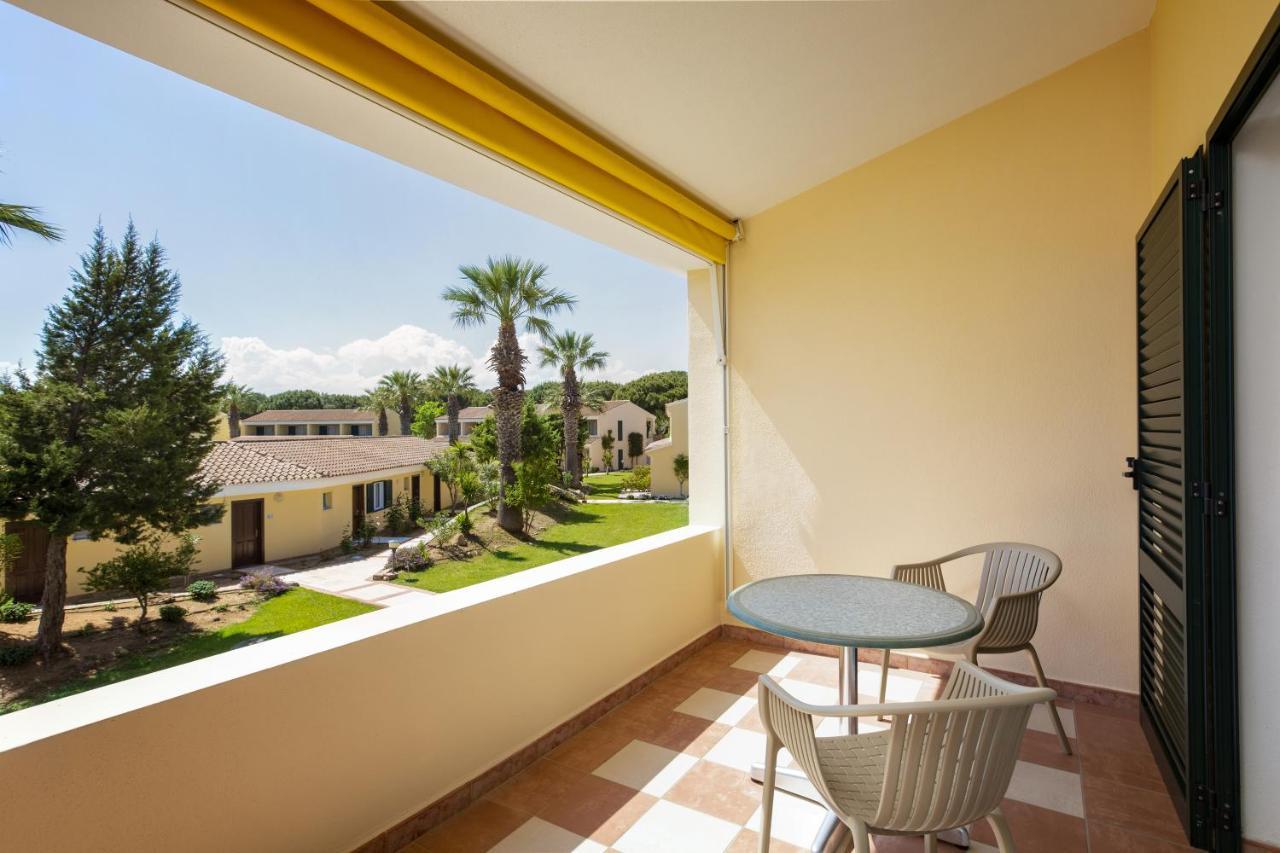 Tirreno Resort Cala Liberotto Εξωτερικό φωτογραφία