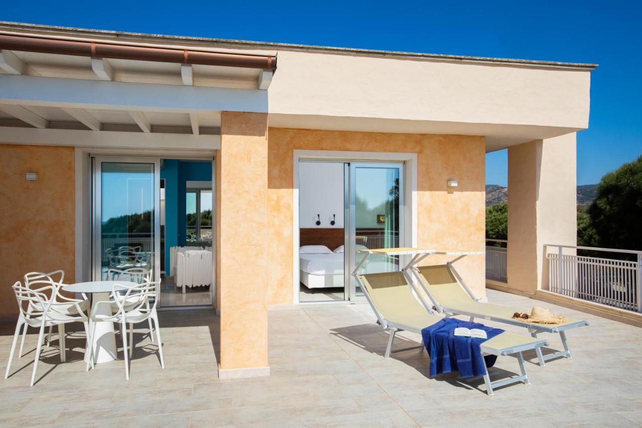 Tirreno Resort Cala Liberotto Εξωτερικό φωτογραφία